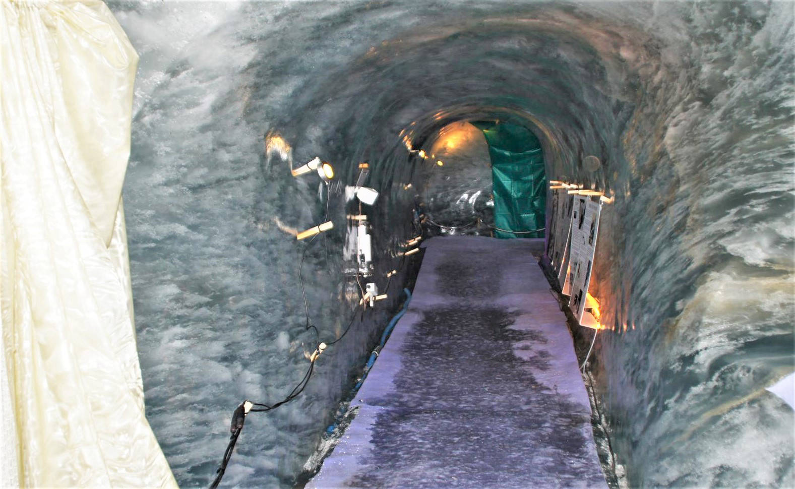 Inside Mer de Glace