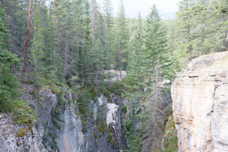 More Maligne Canyon