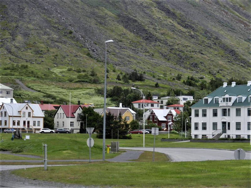 A small Iceland town